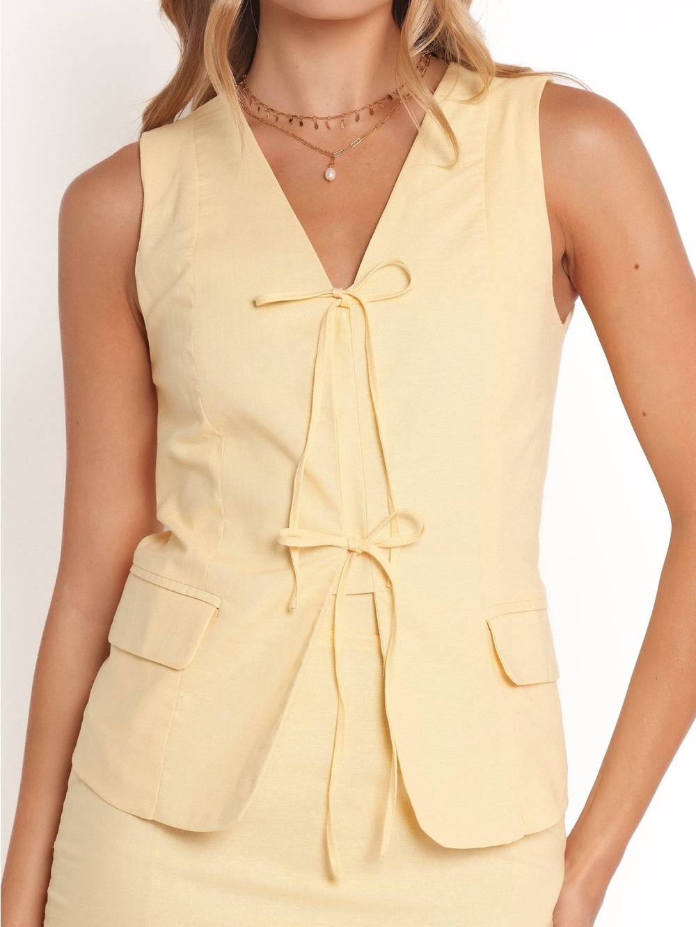 🍋 Petal & Pup Meara Tie Front Vest Top Butter Yellow Linen Blend NWT Small